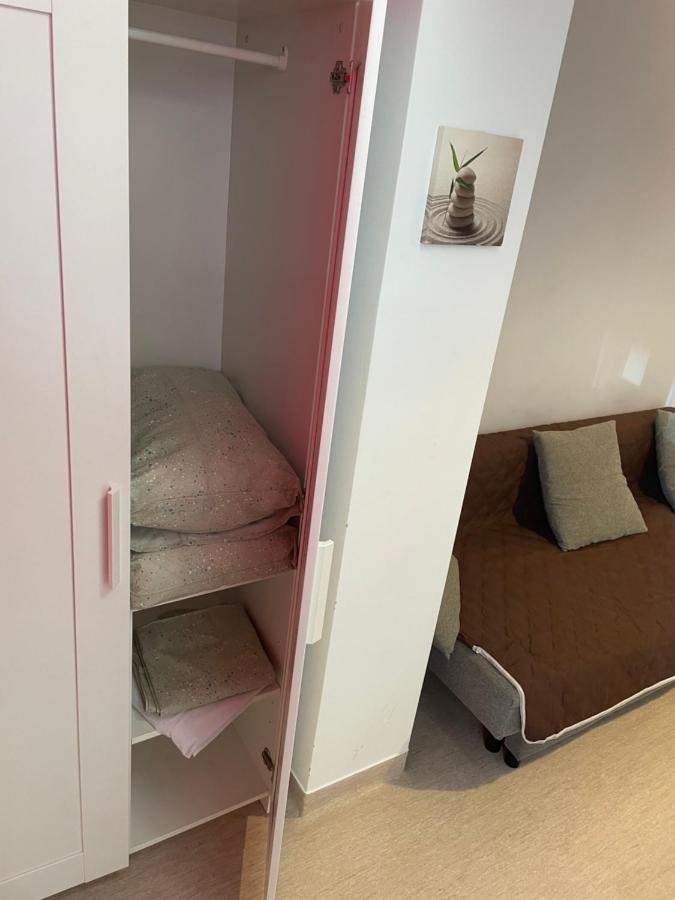 Kreation Rainbow Apartment Cluj-Napoca Luaran gambar