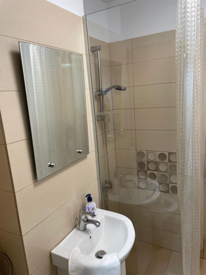 Kreation Rainbow Apartment Cluj-Napoca Luaran gambar
